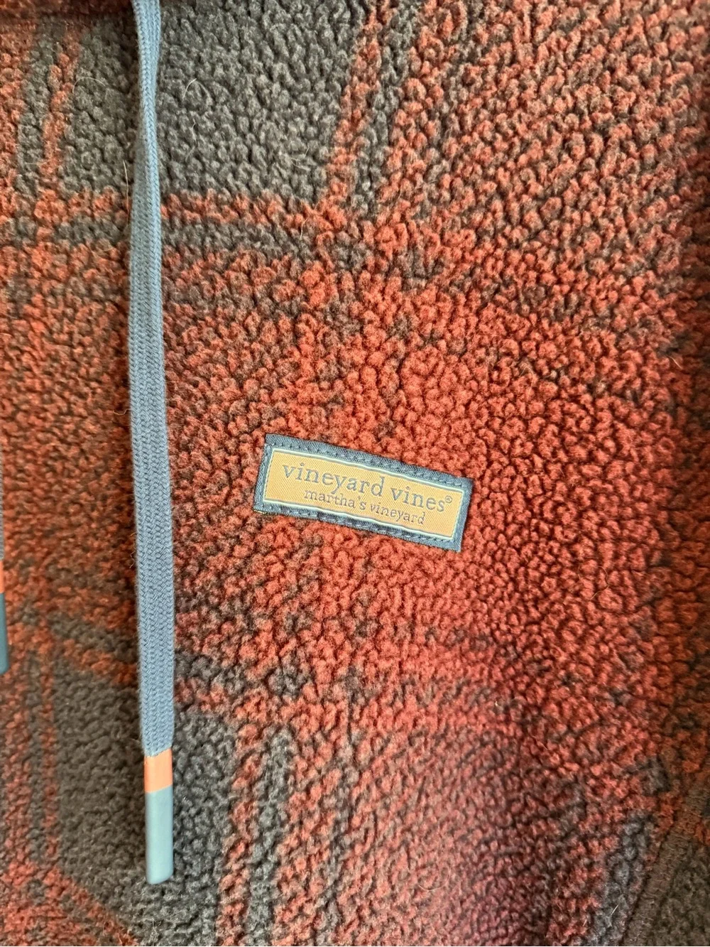 Vineyard Vines soft sherpa